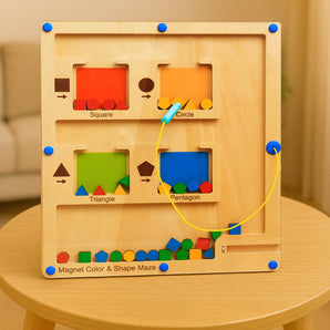 MAGNETIC COLOR SHAPE MAZE
